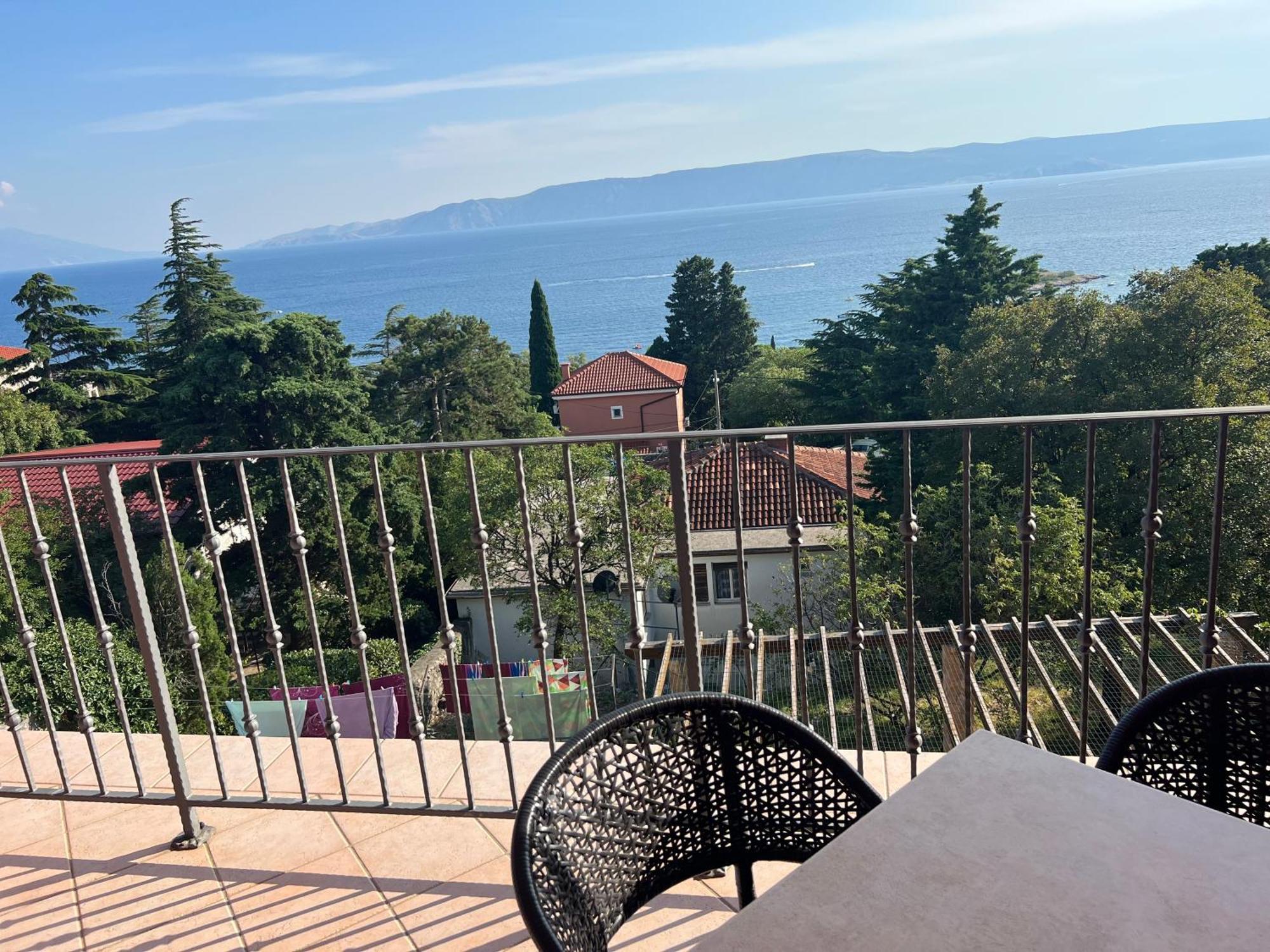 Apartament Mauro *