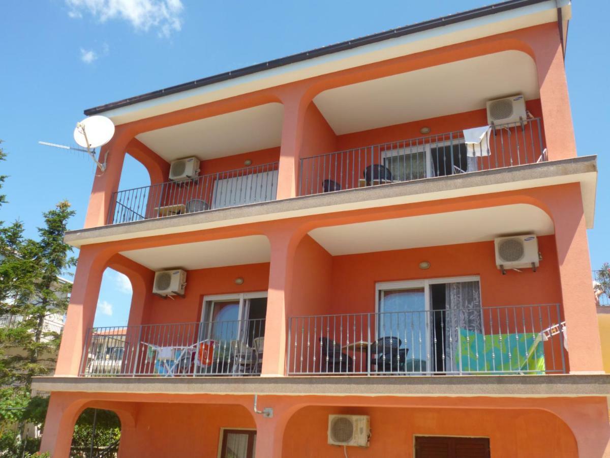 Apartament Mauro