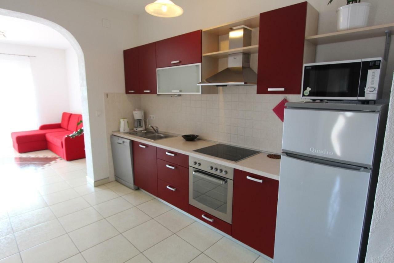 Mauro Apartament *