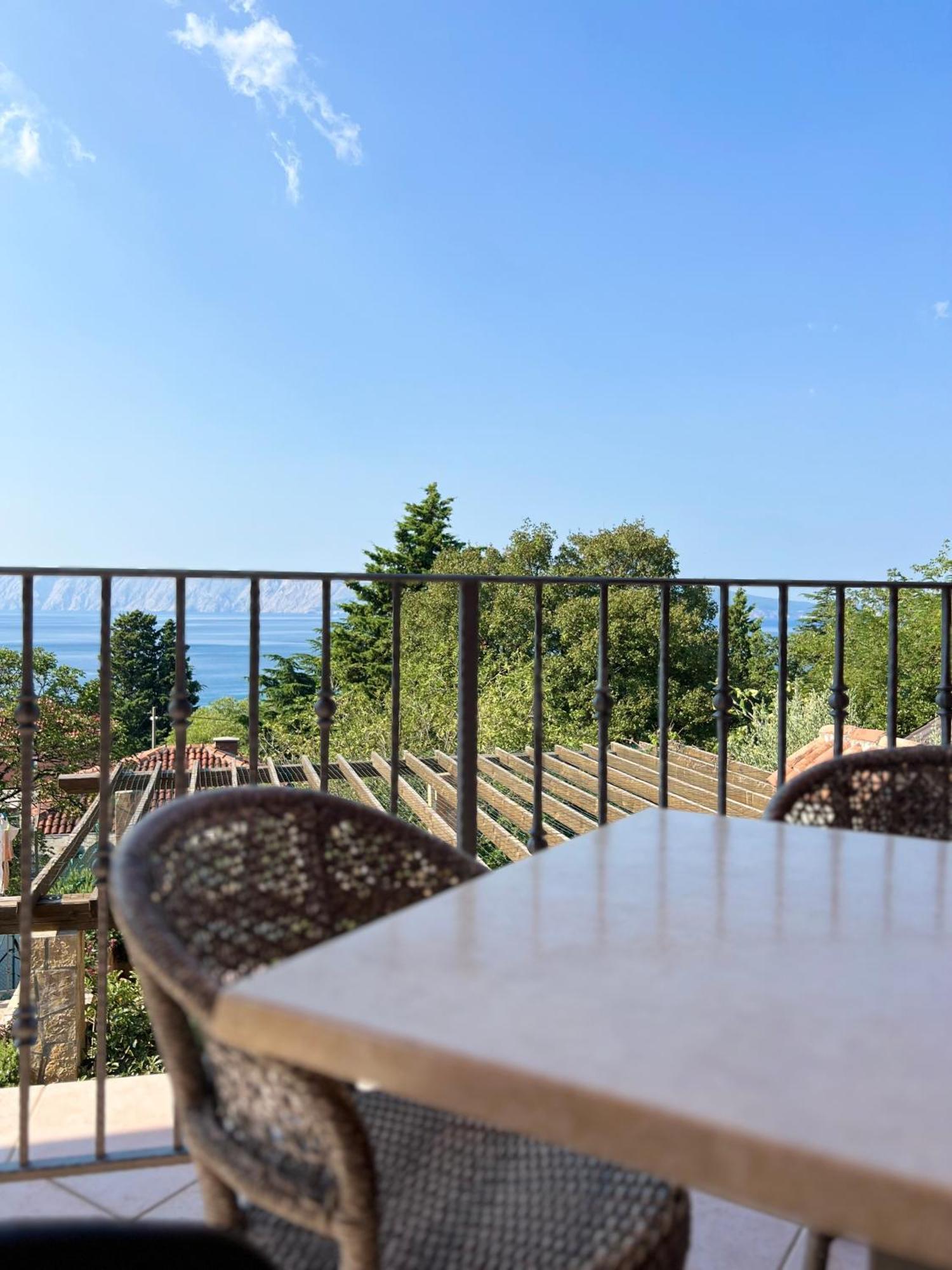 Mauro Apartment Novi Vinodolski
